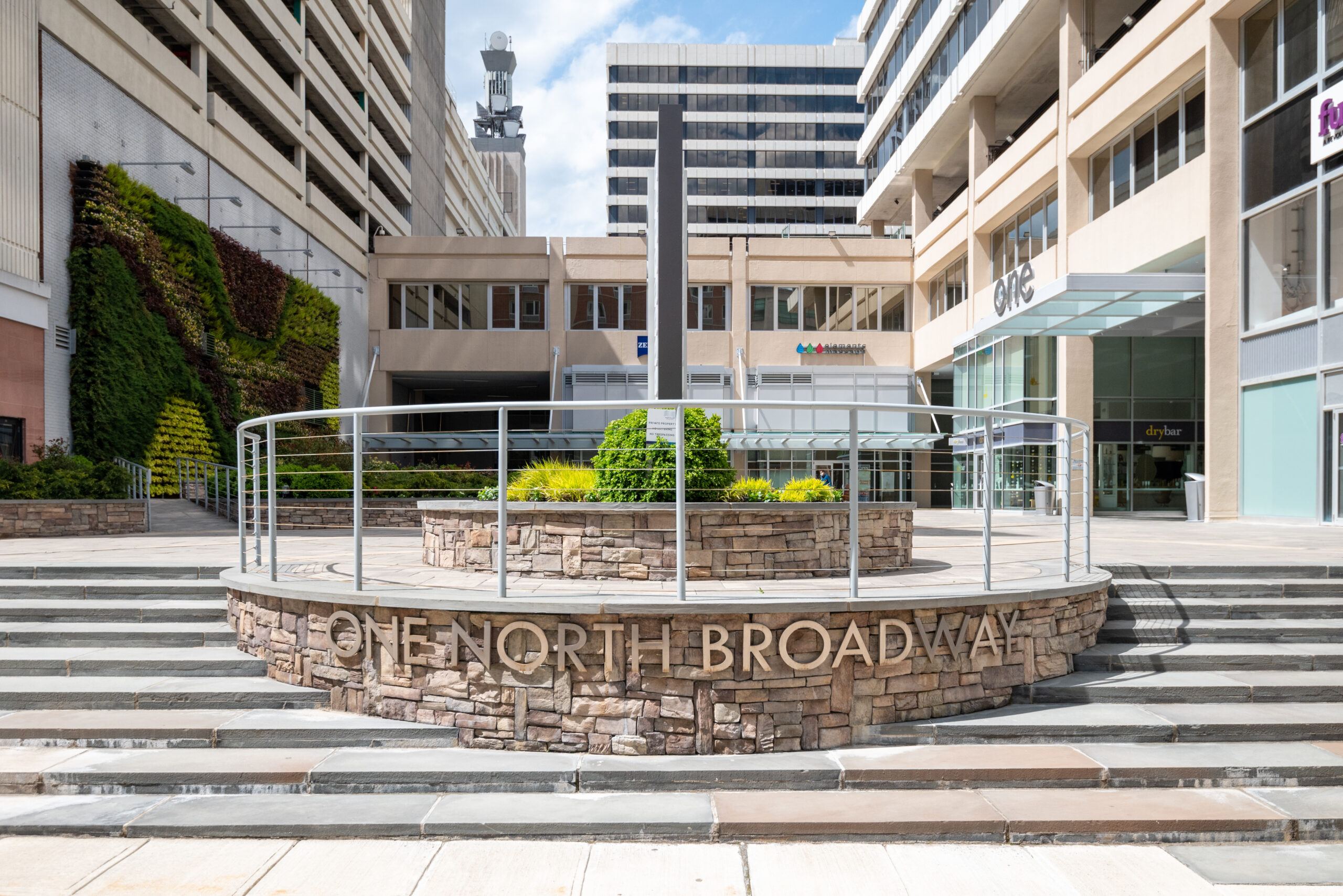 1NBroadwayPlaza